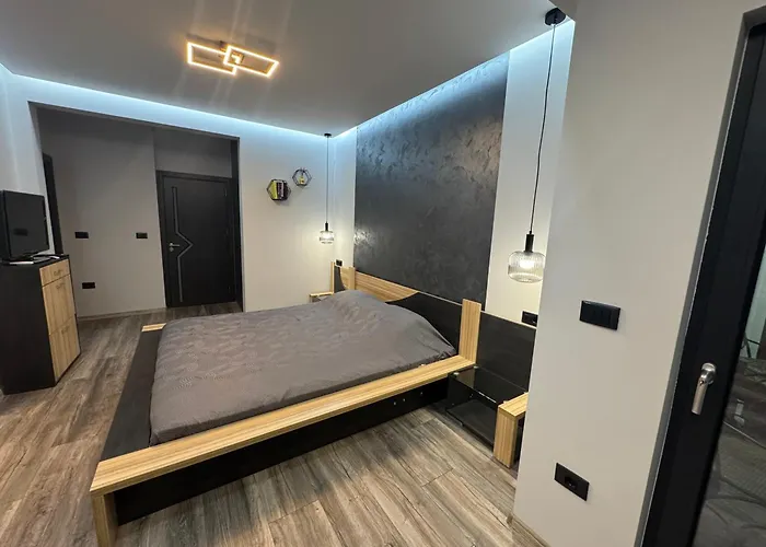 Medical College 瓦爾納